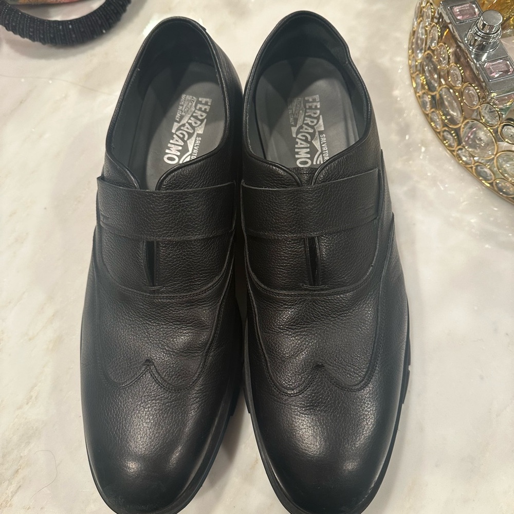 Men’s Size 13 Ferragamo Shoe . 100% authentic . Good Condition.